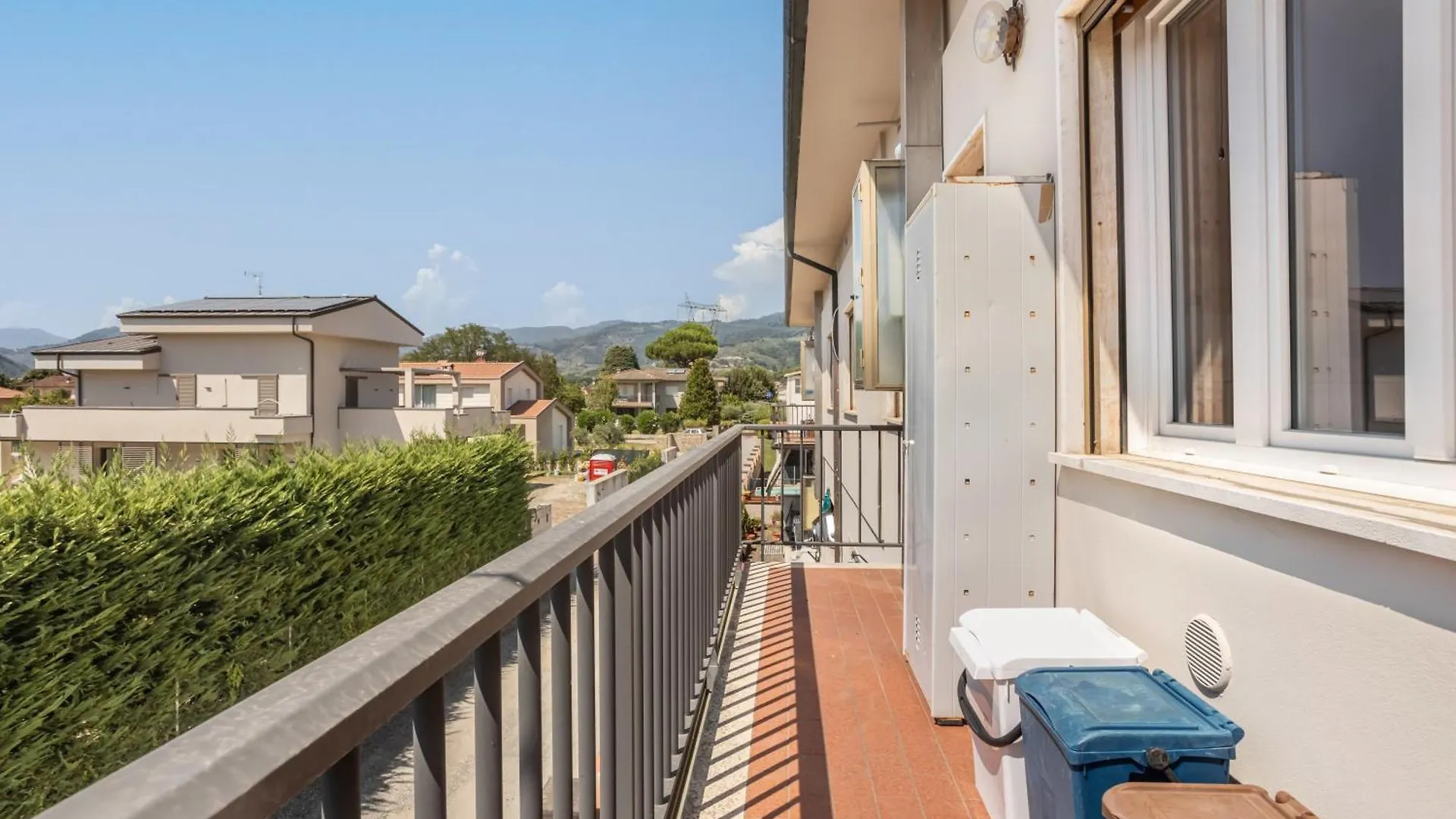 Modern Apt Near Lucca With Private Garden And Parking Capannori 0*,